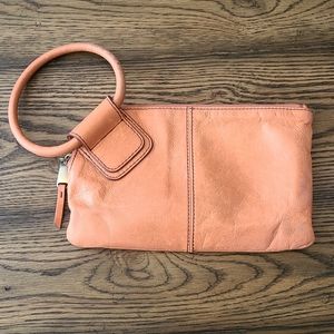 Hobo Sable Leather Clutch